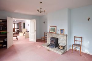 Sitting Room- click for photo gallery